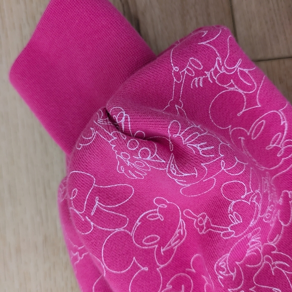 Disney Minnie & Mickey Mouse Hot Pink Puffed Sleeve Sweatshirt - Picture 4 of 4